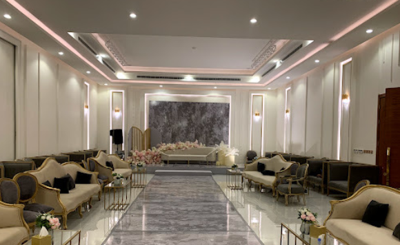 القاعات Listing Category قاعة المنارة