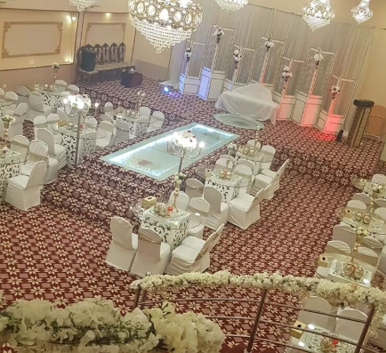 القاعات Listing Category قاعة زهرة الربيع