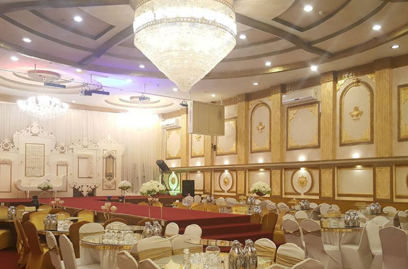 القاعات Listing Category قاعة الحياة