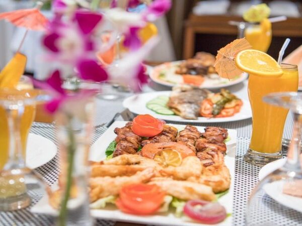 فئة قائمة الضيافة وبوفيه الزفاف بوفيه فندق مليسا الرياض بوفيه فندق مليسا الرياض